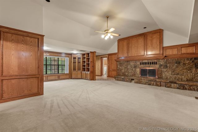 610 N 177th East Avenue, Catoosa, OK 74015