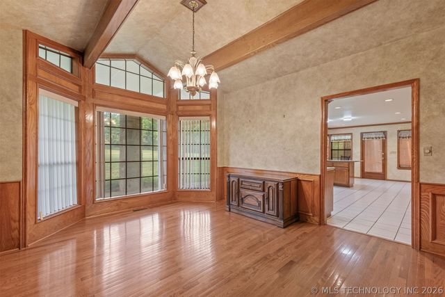 610 N 177th East Avenue, Catoosa, OK 74015
