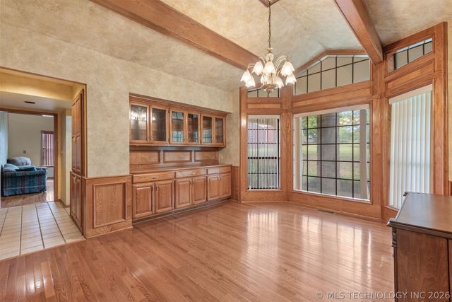 610 N 177th East Avenue, Catoosa, OK 74015