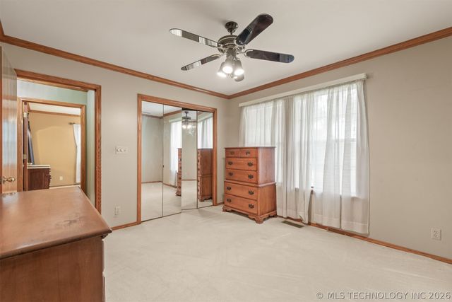 610 N 177th East Avenue, Catoosa, OK 74015