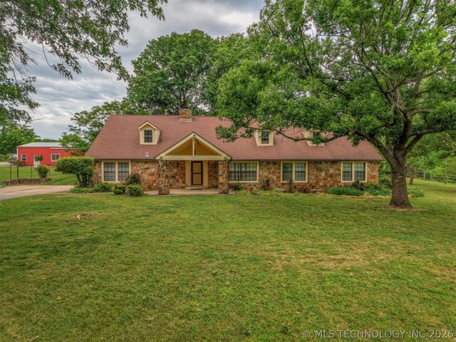 610 N 177th East Avenue, Catoosa, OK 74015