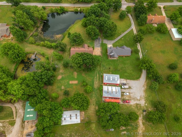610 N 177th East Avenue, Catoosa, OK 74015