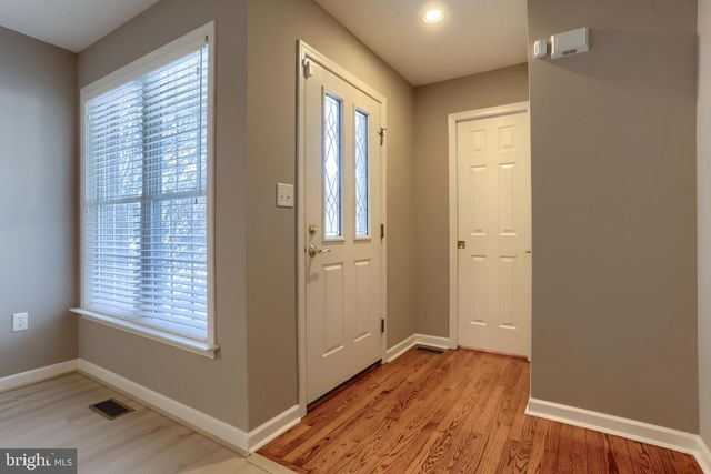 411 NORTHSTAR DR, Harrisburg, PA 17112