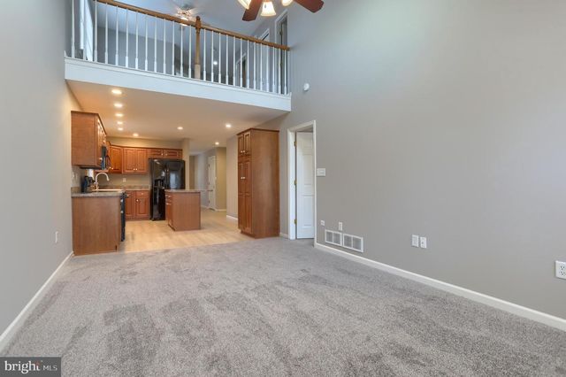 411 NORTHSTAR DR, Harrisburg, PA 17112