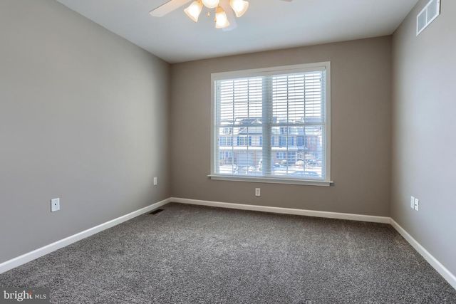 411 NORTHSTAR DR, Harrisburg, PA 17112