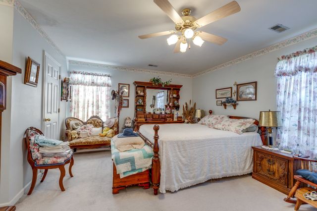 2161 Garner Rd, Mount Pleasant, TN 38474