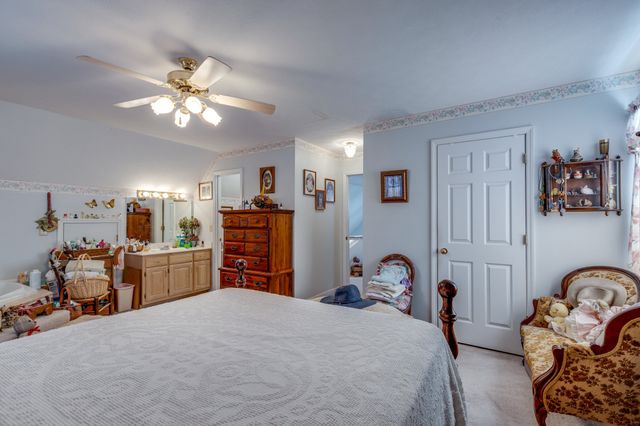 2161 Garner Rd, Mount Pleasant, TN 38474