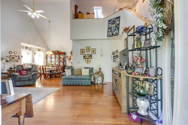 2161 Garner Rd, Mount Pleasant, TN 38474