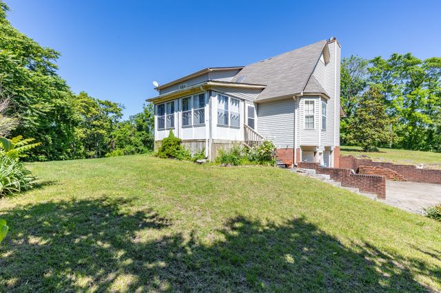 2161 Garner Rd, Mount Pleasant, TN 38474