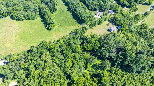 2161 Garner Rd, Mount Pleasant, TN 38474