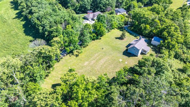 2161 Garner Rd, Mount Pleasant, TN 38474