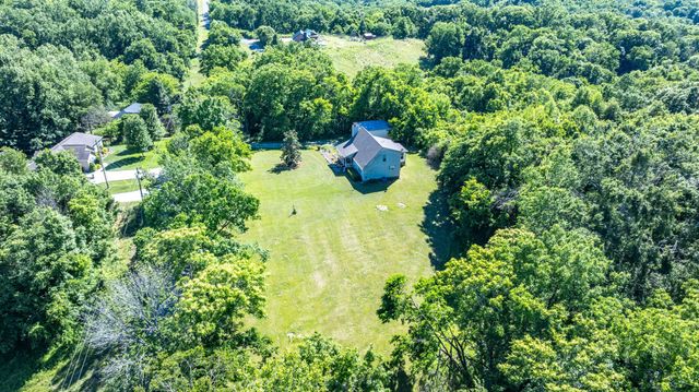 2161 Garner Rd, Mount Pleasant, TN 38474