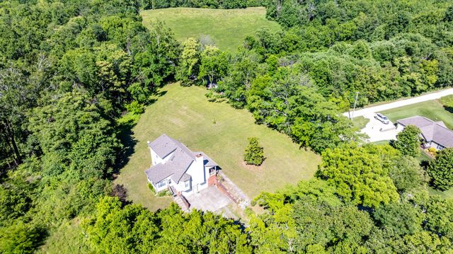2161 Garner Rd, Mount Pleasant, TN 38474