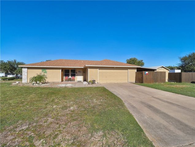 119 Misty Lane, Aransas Pass, TX 78336