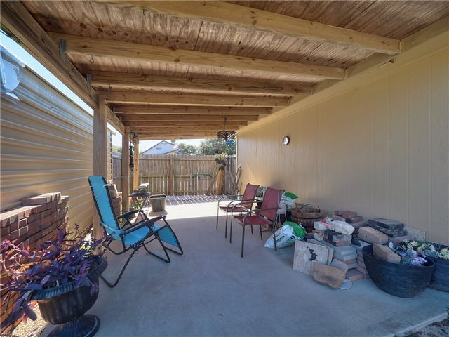 119 Misty Lane, Aransas Pass, TX 78336