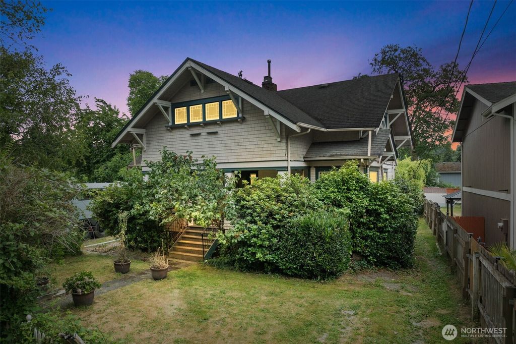 4049 S 128th Street, Tukwila, WA 98168