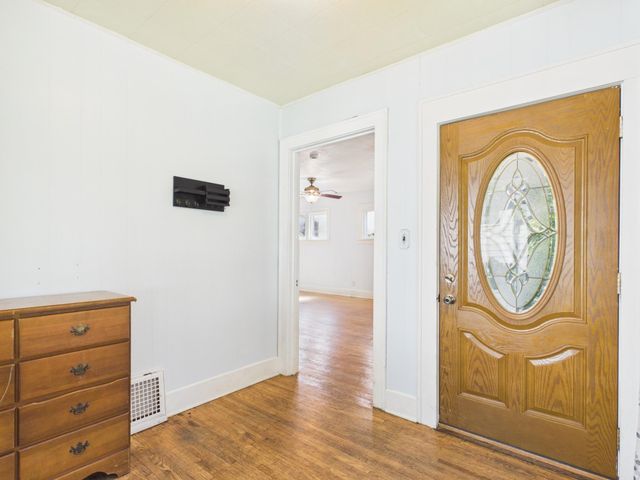 1317 N 5th Street, Mankato, MN 56001