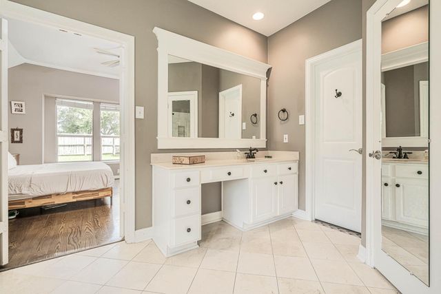 5602 Ivory Mist Lane, Houston, TX 77041