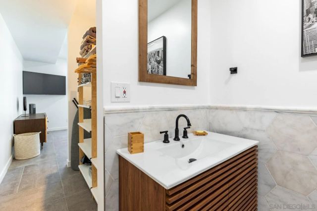 2003 Costa Del Mar Rd 671, Carlsbad, CA 92009