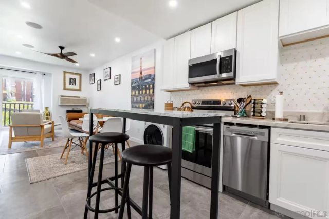 2003 Costa Del Mar Rd 671, Carlsbad, CA 92009