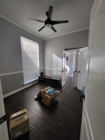 7711 Rochester Lane, Arlington, TX 76002