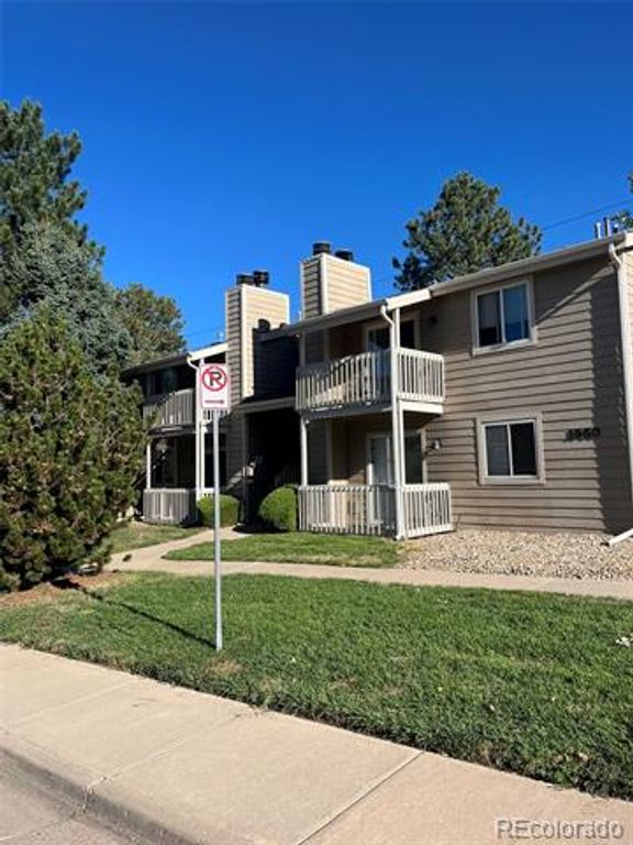 1960 S Xanadu Way 104, Aurora, CO 80014