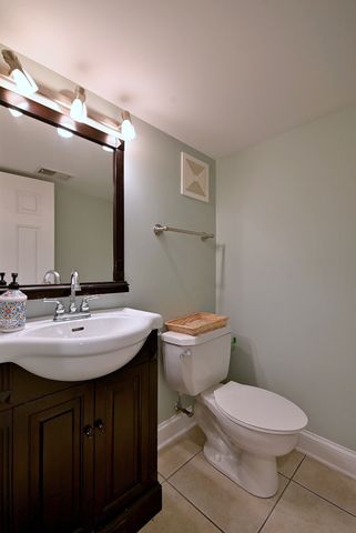 101 E Bryn Mawr Avenue, Itasca, IL 60143