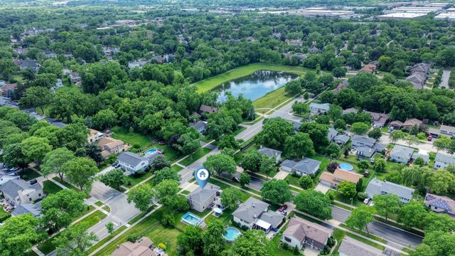101 E Bryn Mawr Avenue, Itasca, IL 60143