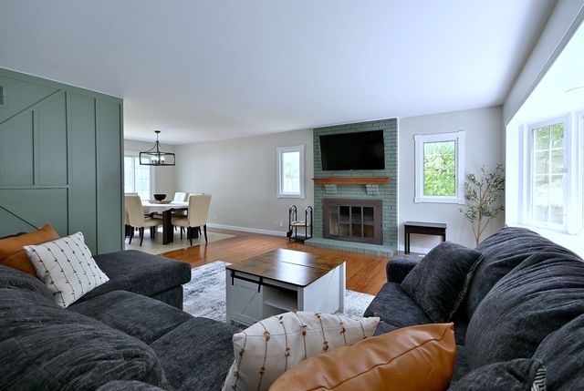 101 E Bryn Mawr Avenue, Itasca, IL 60143