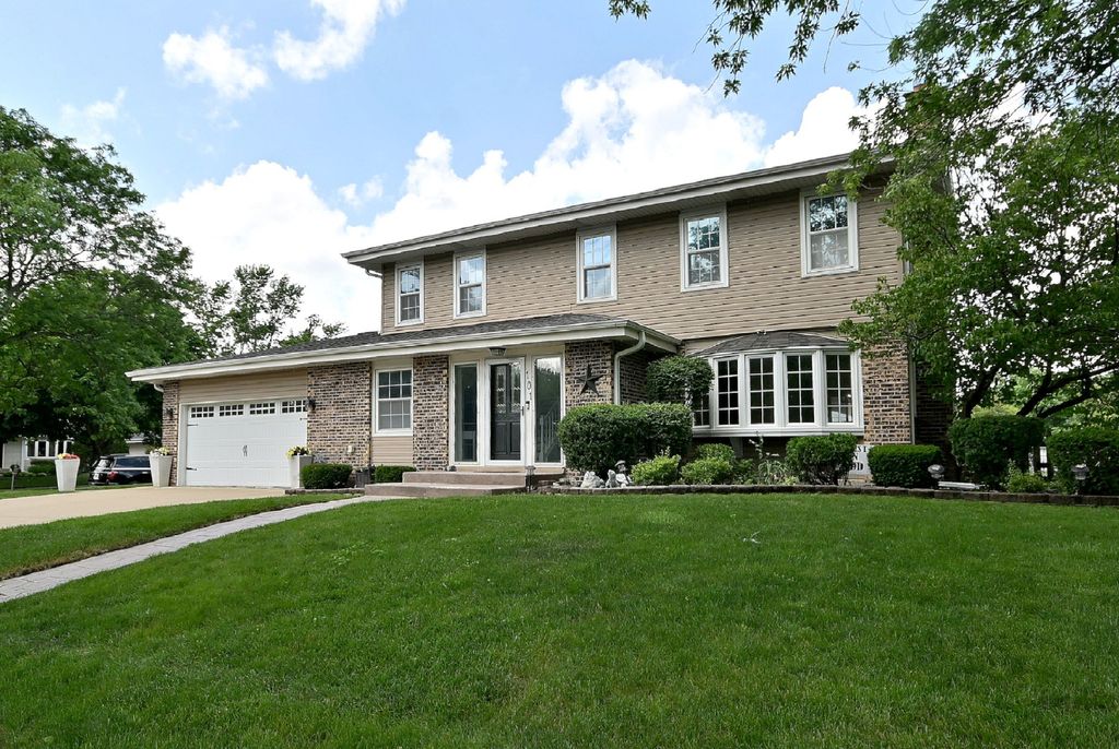 101 E Bryn Mawr Avenue, Itasca, IL 60143