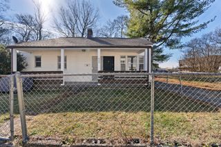420 E State St, E, Murfreesboro, TN 37130