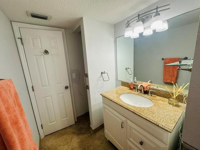 2601 NE 3rd Court 1050, Boynton Beach, FL 33435