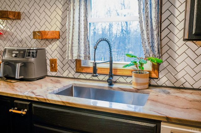 339 Plain Ridge Drive, Evington, VA 24550