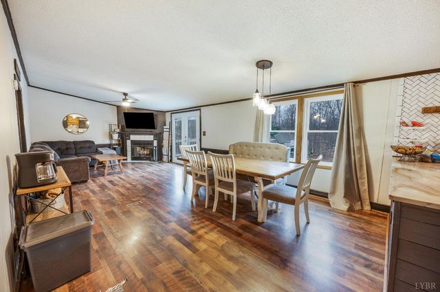 339 Plain Ridge Drive, Evington, VA 24550