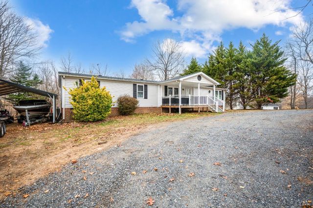 339 Plain Ridge Drive, Evington, VA 24550