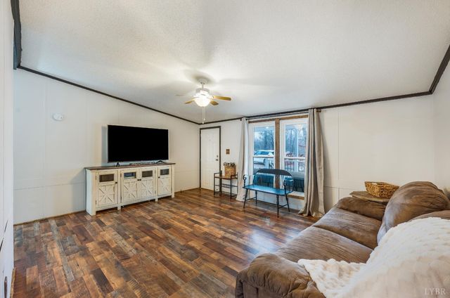 339 Plain Ridge Drive, Evington, VA 24550