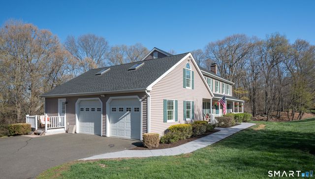 13 Rajcula Farm Road, Brookfield, CT 06804