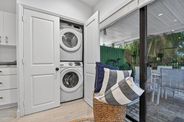 2904 Spanish Trail, Delray Beach, FL 33483