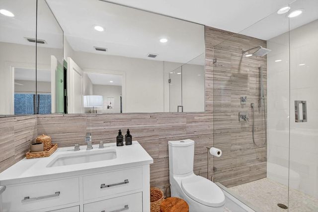 2904 Spanish Trail, Delray Beach, FL 33483