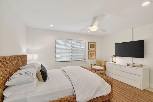 2904 Spanish Trail, Delray Beach, FL 33483