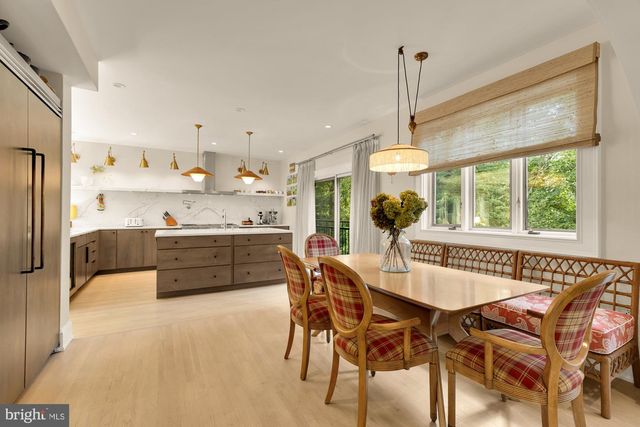 5848 ASPEN WOOD CT, Mclean, VA 22101