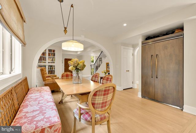 5848 ASPEN WOOD CT, Mclean, VA 22101