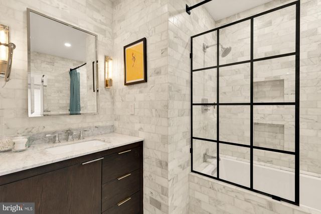 5848 ASPEN WOOD CT, Mclean, VA 22101