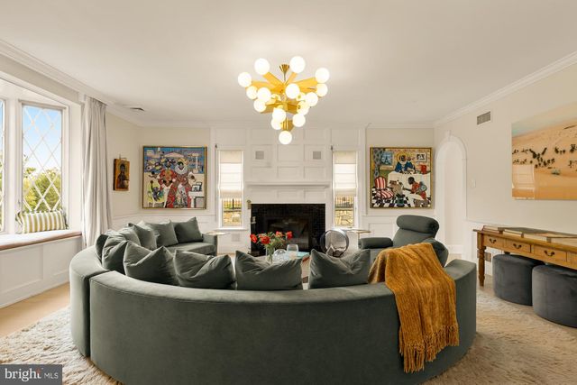 5848 ASPEN WOOD CT, Mclean, VA 22101