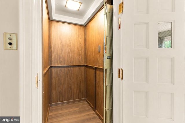 5848 ASPEN WOOD CT, Mclean, VA 22101