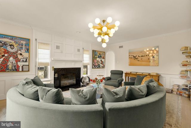 5848 ASPEN WOOD CT, Mclean, VA 22101