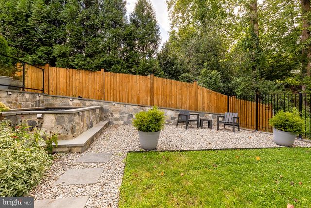 5848 ASPEN WOOD CT, Mclean, VA 22101