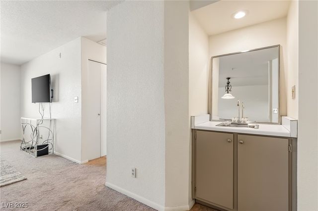 2036 Mesquite Lane 303, Laughlin, NV 89029