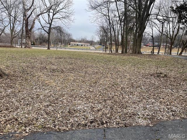 12255 Benham Road, St Louis, MO 63138
