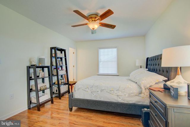 281 CREEKSIDE WAY, Front Royal, VA 22630